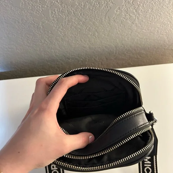 Michael Kors Black Crossbody with Logo Strap - Picture 4 of 6